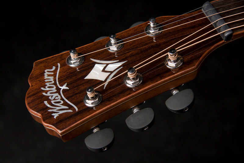 Washburn G25SCE Comfort Deluxe 25 Series Grand Auditorium Cutaway Acoustic Electic Guitar. Natural